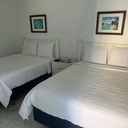 לייטון Edgewater Lodge מראה חיצוני תמונה