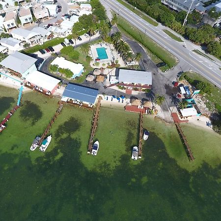 לייטון Edgewater Lodge מראה חיצוני תמונה